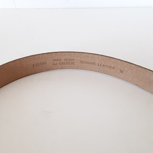 Vintage 80s Genuine Leather Belt Gold Metallic Rectangle Braided Buckle Womens M - Picture 5 of 7